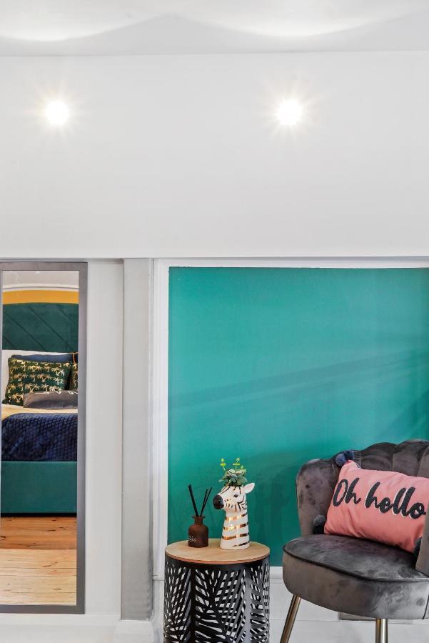 Stunning Duplex Of Central Nottingham - Balcony エクステリア 写真